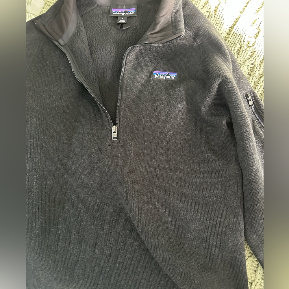 Patagonia women’s Sweater